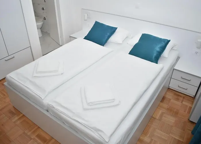 Rosa Bed & Breakfast