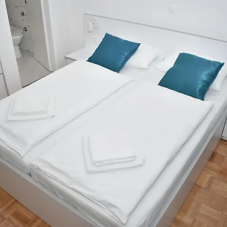 Rosa Bed & Breakfast